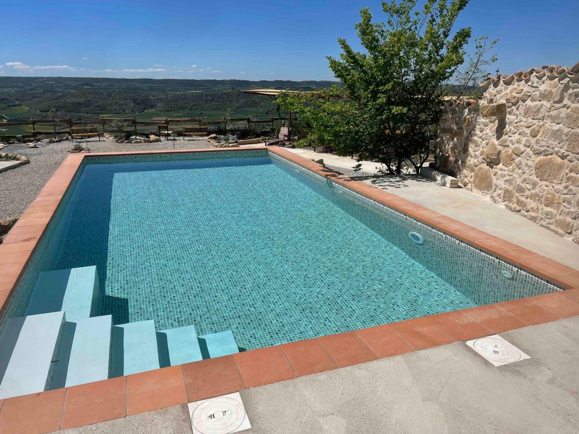 Castell De L'Aguda Hotel Tora de Riubregos Exterior photo